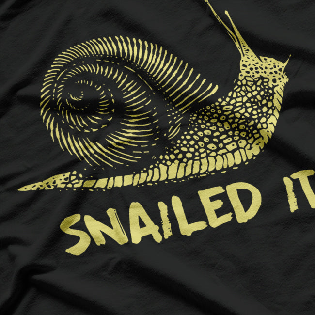 Snailed It! Funny Snail Meme Animal Lover Humor Gift T-Shirt