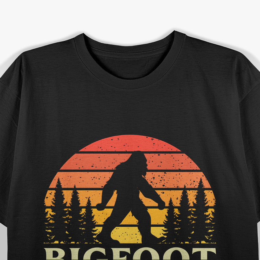 Bigfoot Saw Me But Nobody Believes Him T-Shirt