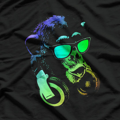 Retro Monkey - Cool Shades, Headphones, and Timeless Vibes T-Shirt