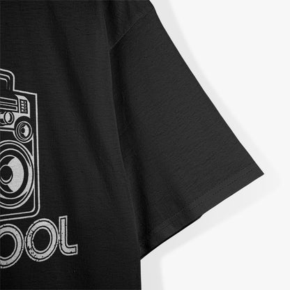 Old School Boombox: Retro Vibes T-Shirt