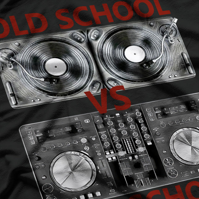 Old vs New School - Classic Retro Nostalgic T-Shirt