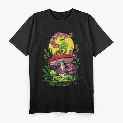 Alien Hippie Vibes: Psychedelic Mushrooms & Forest T-Shirt