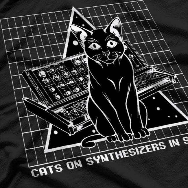 Cats on Synthesizers in Space – Funny Musician Retro T-Shirt