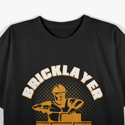 I’m Not Getting Old, I’m Becoming a Legend – Masonry Bricklayer Funny T-Shirt