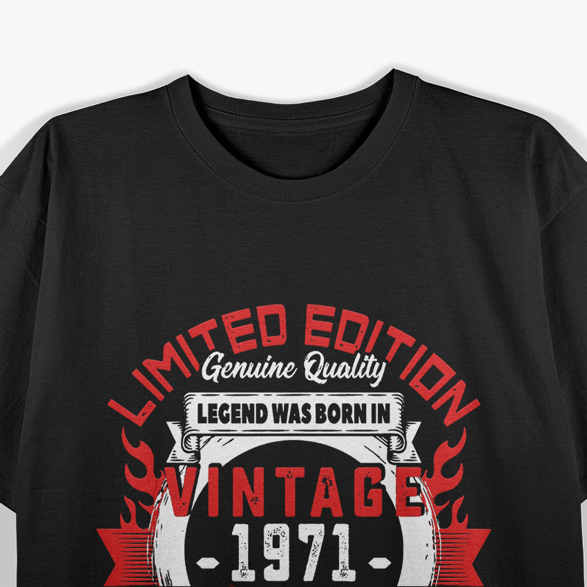 Vintage 1971: Classic Birthday Edition T-Shirt