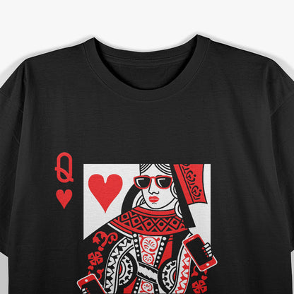 Queen of Hearts Playing Card Poker Casino Lover Retro T-Shirt