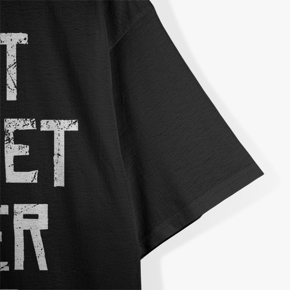 I Ain’t Dead Yet Funny Sarcastic Old Age Humor T-Shirt