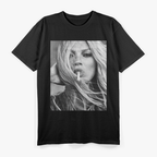 Vintage Model – Retro Fashion Icon Smoking T-Shirt
