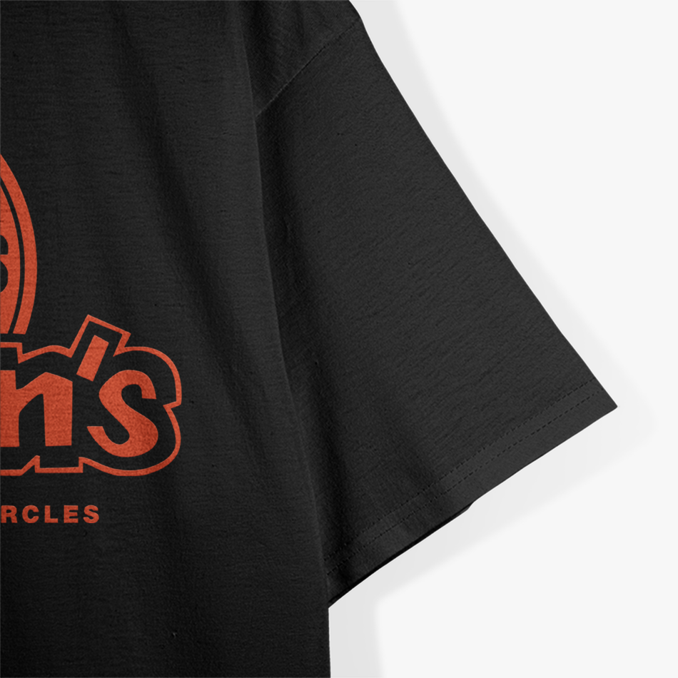 Retro Burger Diner – Vintage Americana Style T-Shirt