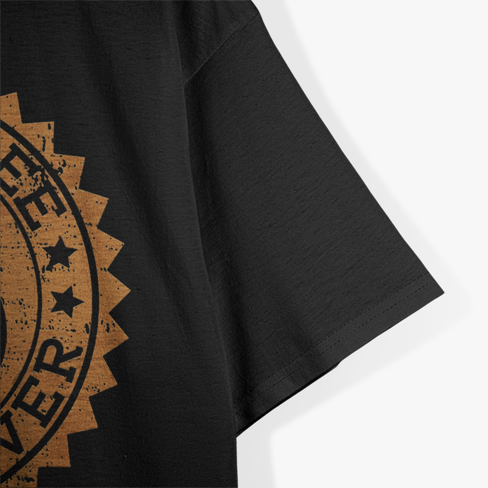 Save a Tree Eat a Beaver – Funny Humor Graphic Retro T-Shirt