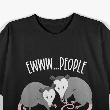 Possum Drama Queen Avoiding People Funny Introvert Vibes T-Shirt